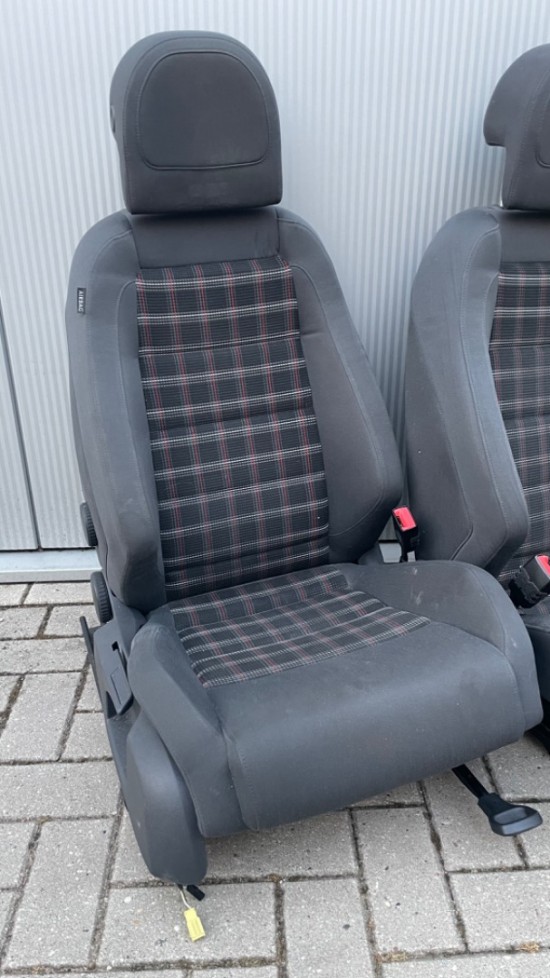 0090fcc1 a145 462a 8931 d153bbe58e09