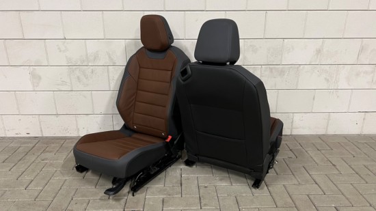 03737f3e ba4a 45bc 8e16 0d0580326251