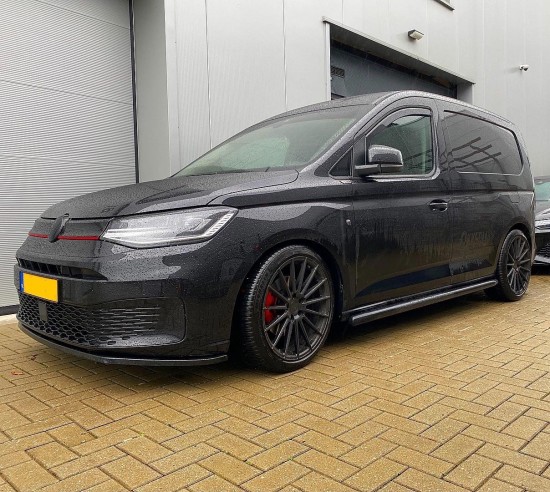 Voorspoiler flat Hoogglans Zwart - Volkswagen Caddy Cargo MK5