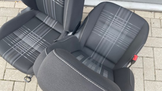 Set Volkswagen Golf 7 Allstar stoelen - Volkswagen Caddy