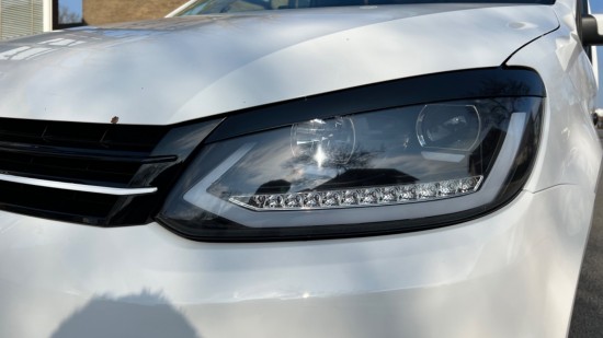 Booskijkers Koplampspoiler Hoogglans Zwart - Volkswagen Caddy MK3 GP