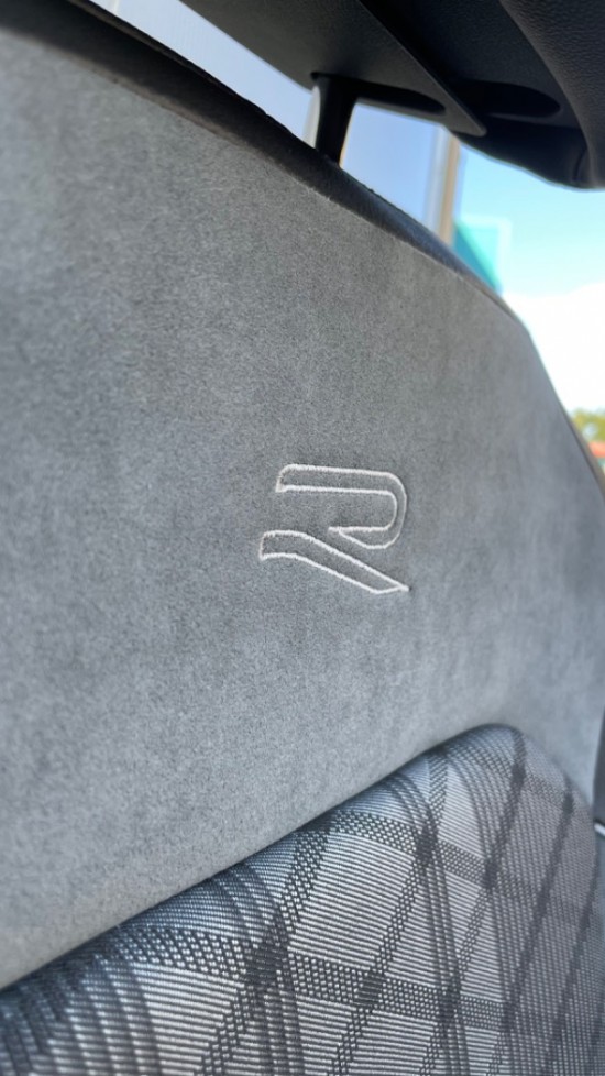 1c211c16 92ff 4fe6 9d49 f820571454cd