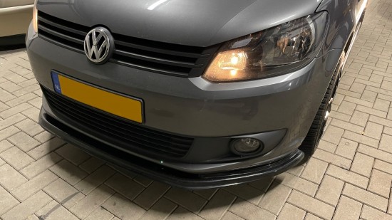 DCW Voorspoiler Hoogglans Zwart - Volkswagen Caddy MK3 GP