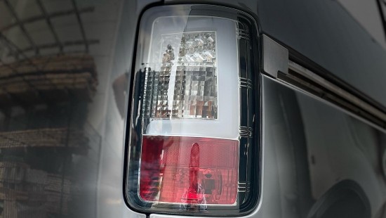 Achterlichten Wit/Zwart LED - Type QF - Volkswagen Caddy MK3 GP