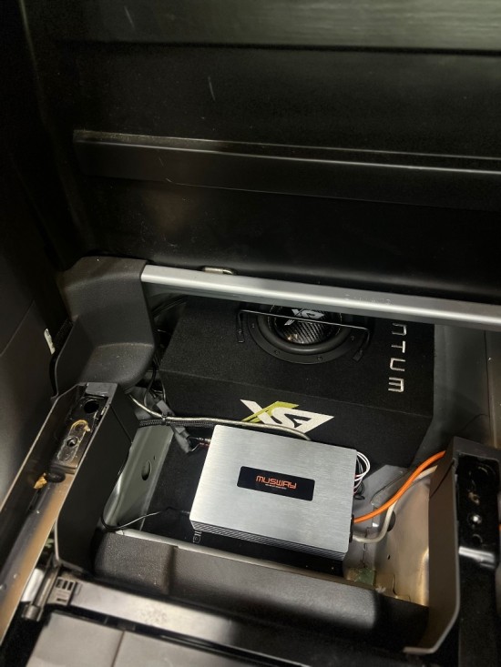 ESX Quantum QXB6 Subwoofer met kist 500 watt - Volkswagen Caddy