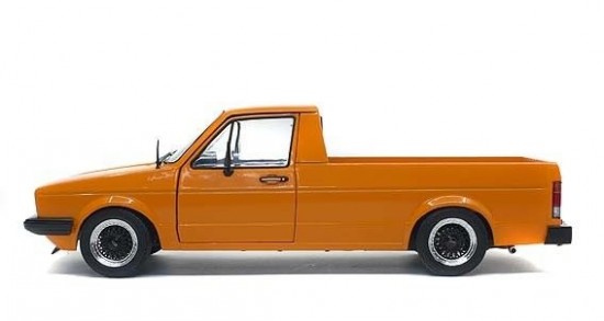 Solido Volkswagen Caddy MK1 1:18 - Custom Uni Oranje