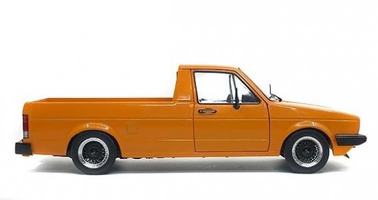 Solido Volkswagen Caddy MK1 1:18 - Custom Uni Oranje