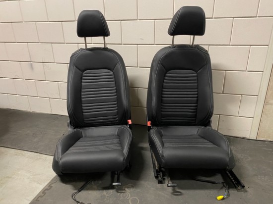 Volkswagen Sirocco Volledig lederen stoelen