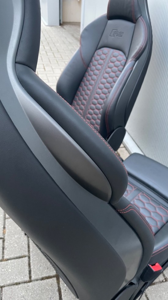 560e7b3a 7ac5 45ea 8c72 adda74a307a2