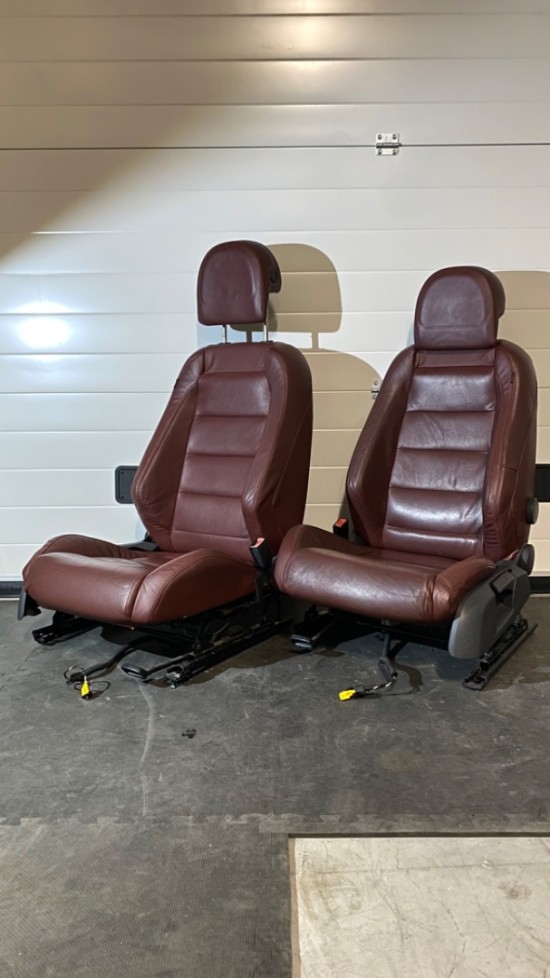 5bda9125 cf72 482a 8981 2c41a29ba519