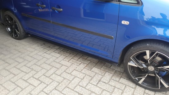 TRC Sidesplitters Hoogglans Zwart - Volkswagen Caddy MK3