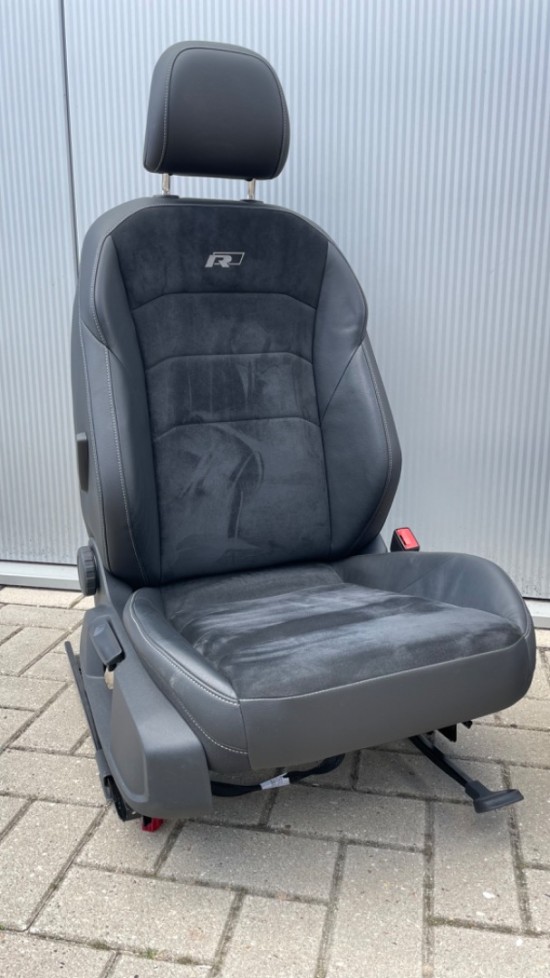 8261d450 090d 4752 9665 14fdacf31e34