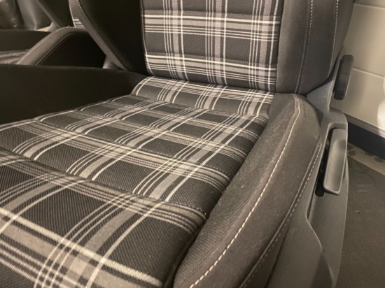 82764b3d 1f39 41b6 8c7a 388375de4964