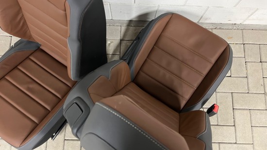 8bc88887 ae56 4c77 a985 b35d93f1d34e