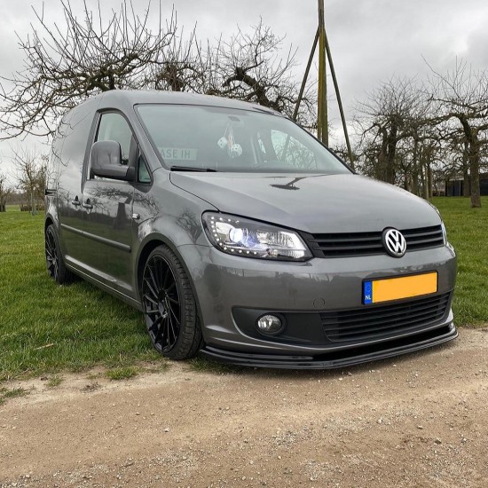 DCW Voorspoiler Hoogglans Zwart - Volkswagen Caddy MK3 GP