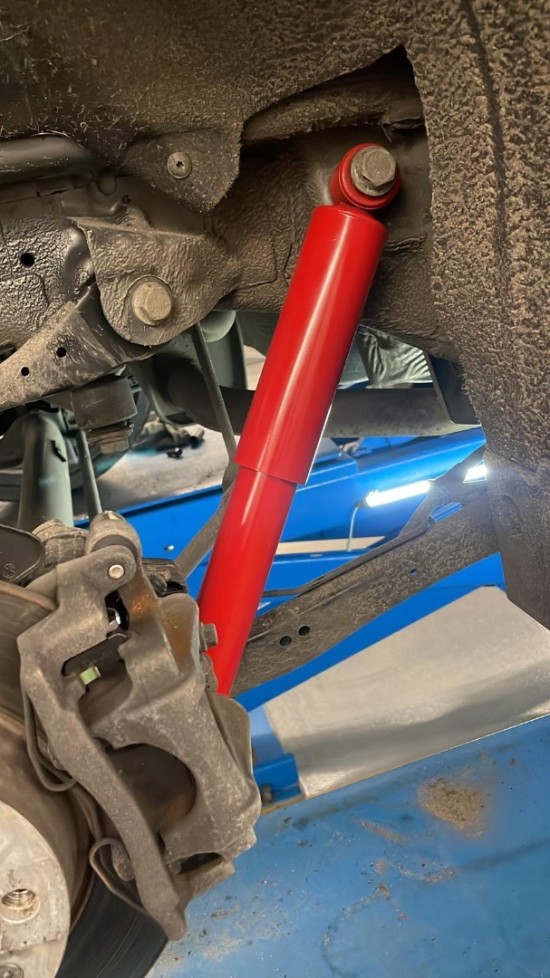 Set Koni verkorte achteras dempers - Volkswagen Caddy Cargo MK5