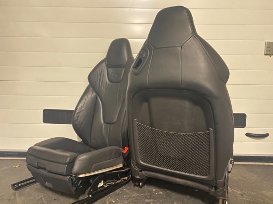 Audi S5 stoelen - volledig zwart leder / electrisch