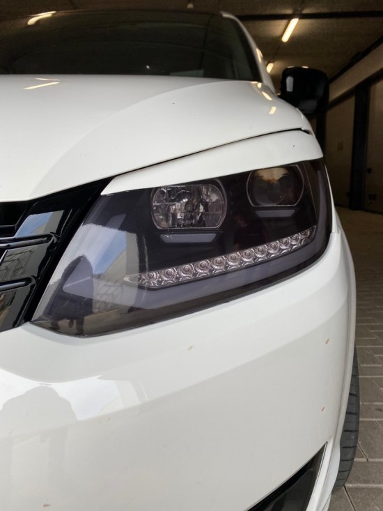 Acac4d25 e95a 42e4 98d8 b1856c80ec2e