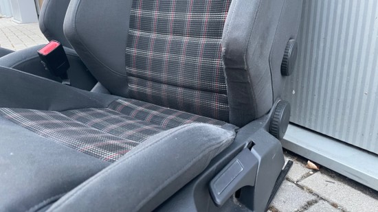 Adb9f789 fd06 4a68 98e1 d96e8e215c32