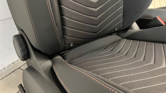 Set Cupra Born Schaalstoelen - Half Leder - Volkswagen Caddy | De Caddy Winkel | Barneveld