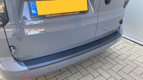 Achterbumper Beschermer Kunststof Matzwart - Volkswagen Caddy MK5