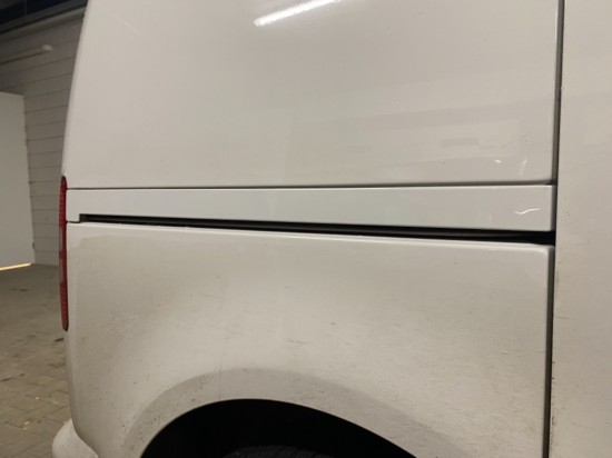 Afdekplaat deurrail Volkswagen Caddy 2004 - 2020