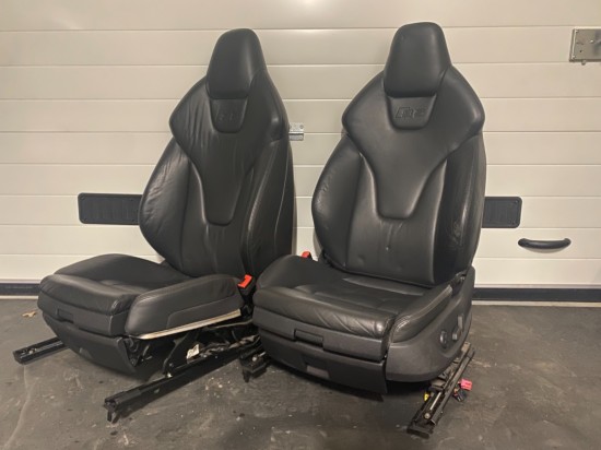 Audi S5 stoelen - volledig zwart leder / electrisch