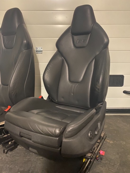 Audi S5 stoelen - volledig zwart leder / electrisch