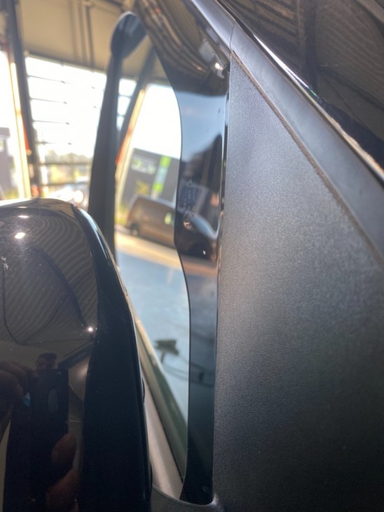 Climair Zijwindschermen Black - Volkswagen Caddy MK5