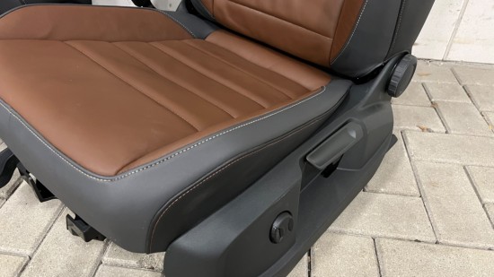 D0e7b33f 67c6 4f30 ae7f 47f91e3d4c16