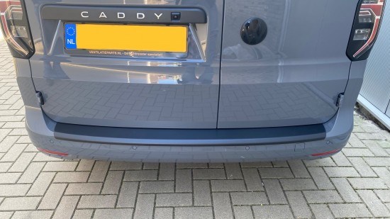 Achterbumper Beschermer Kunststof Matzwart - Volkswagen Caddy MK5