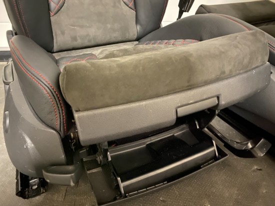 RS stoelen - Custom Made - Volkswagen Caddy