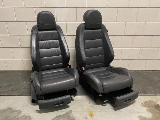 Volkswagen Golf 5 GTI lederen stoelen