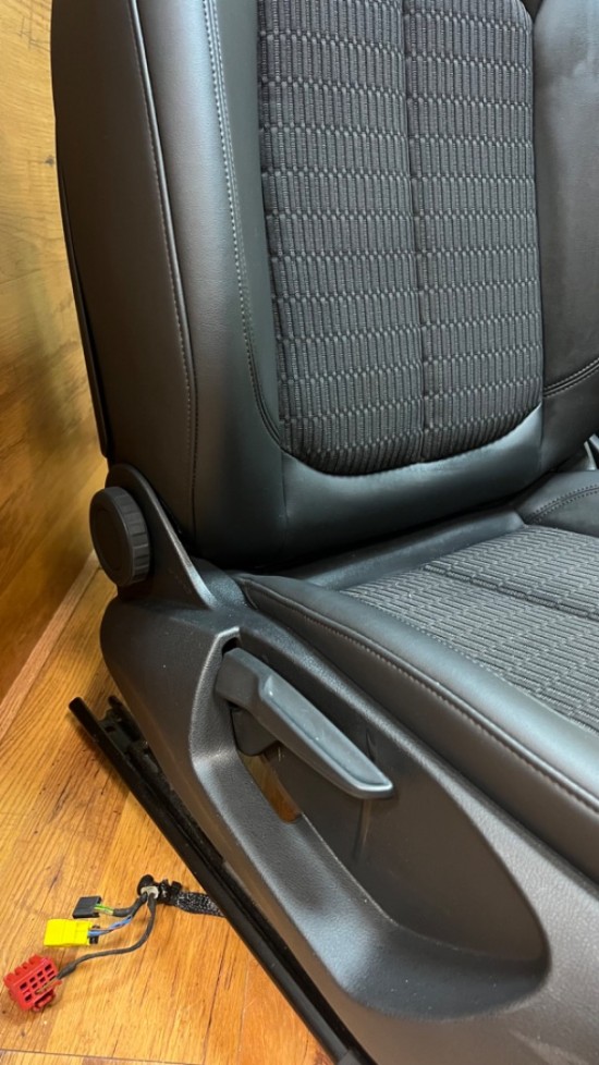 Set Audi A3 S-Line half leder stoelen - Volkswagen Caddy