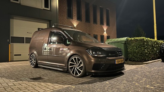 Set Aluminium Hoogglans Zwarte Sidebars - Volkswagen Caddy