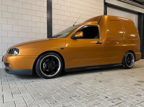 Sidebars RVS Hoogglans Zwart - Volkswagen Caddy MK2