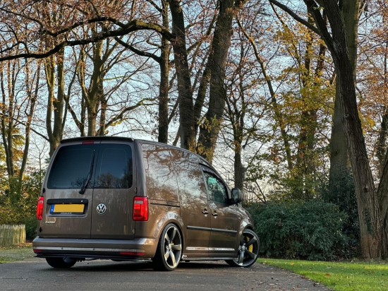 TRC Achterbumper Splitter Hoogglans Zwart - Volkswagen Caddy MK4