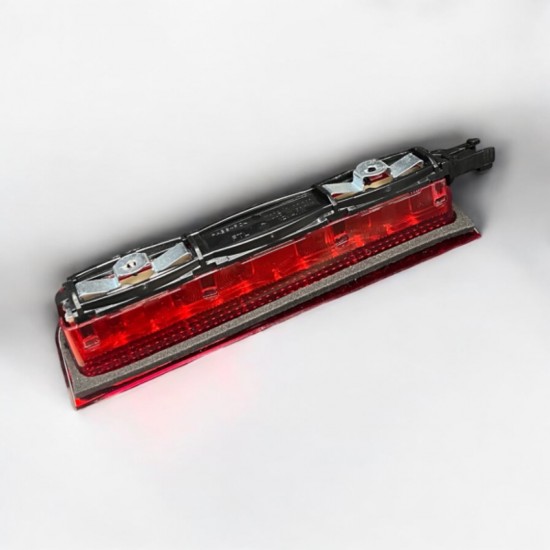 Derde Remlicht Rood - Volkswagen Caddy MK3 GP