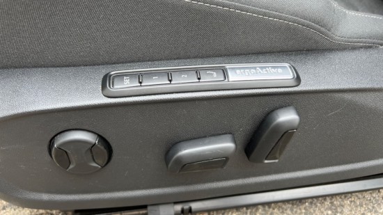 Set Volkswagen Golf 8 ErgoComfort stoelen - Volkswagen Caddy