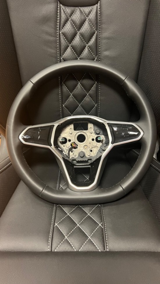 Leder digitaal stuur - Volkswagen Caddy MK5