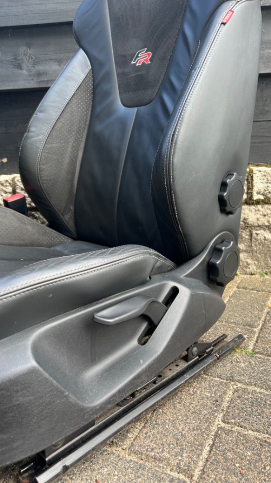 Set Seat Leon FR Lederen stoelen - Volkswagen Caddy
