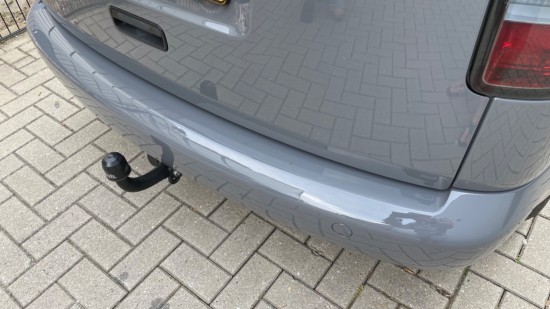 Achterbumper Beschermer Hoogglans Zwart Volkswagen Caddy MK3 GP