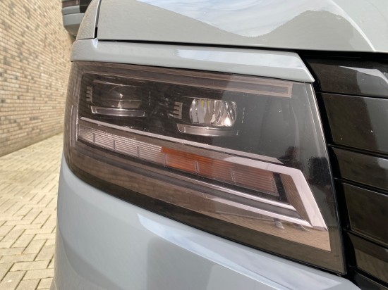 Booskijkers Koplampspoiler - Volkswagen Crafter