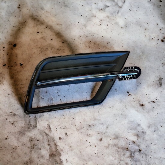 OEM Mistlamp kappen Chrome Highline Voorbumper - Volkswagen Caddy MK4