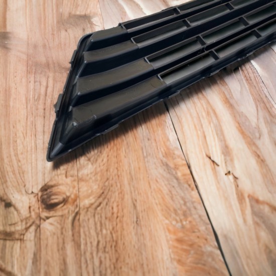 Radiator Grille Voorbumper - Volkswagen Caddy MK4