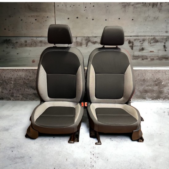 Set Skoda Fabia stoelen - Volkswagen Caddy