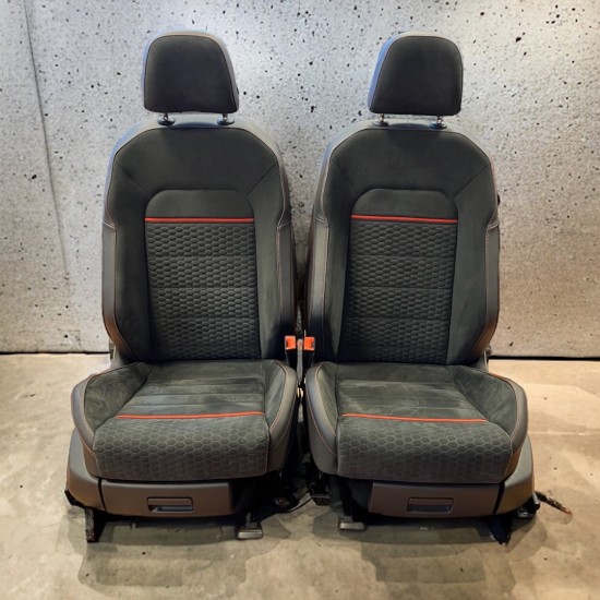 Set Volkswagen Golf 7 5 GTI Clubsport stoelen - Volkswagen Caddy