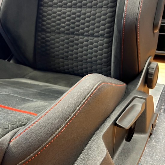 Set Volkswagen Golf 7 5 GTI Clubsport stoelen - Volkswagen Caddy