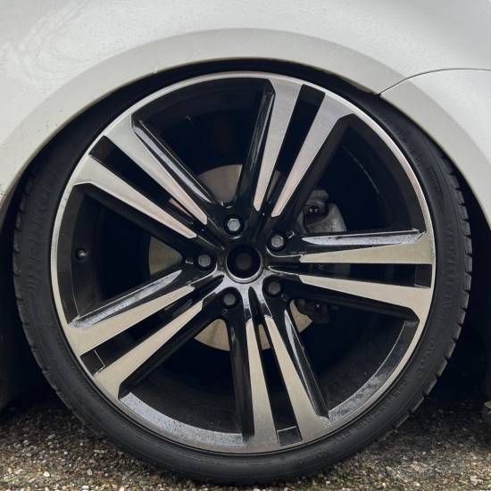 Set Volkswagen Wielbout Covers - Volkswagen Caddy