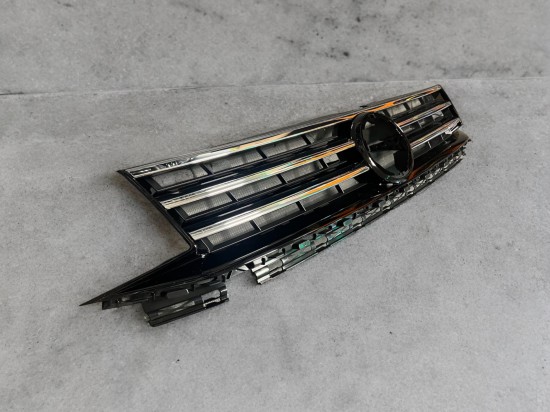 Boven Grille Highline - Volkswagen Caddy MK4